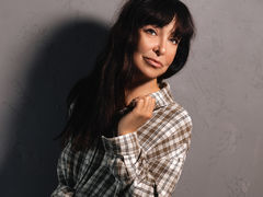 LindaPowells from LiveJasmin