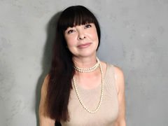 LindaPowells - female with black hair and  big tits webcam at LiveJasmin