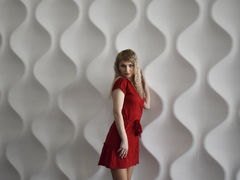 LindaSandy - blond female webcam at LiveJasmin