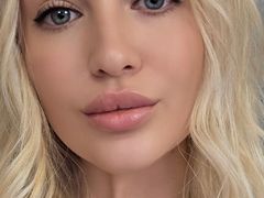 MichaellaBlond from LiveJasmin