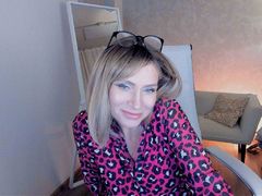 LioraValen from LiveJasmin