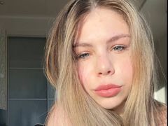 LioraVayne from LiveJasmin