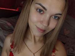 LisaSnowy - blond female webcam at LiveJasmin