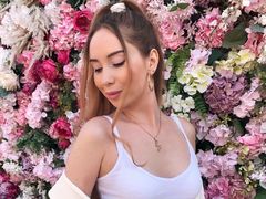 xSweetestSinxx - blond female webcam at LiveJasmin