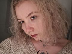 LisoRin - blond female webcam at LiveJasmin
