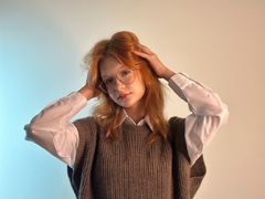 LitaDechavez - female with brown hair webcam at LiveJasmin