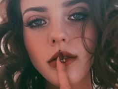 LittleLolah from LiveJasmin