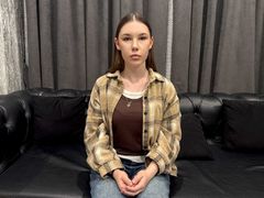 LivNelson from LiveJasmin