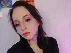 LiyaFlowers from LiveJasmin