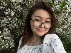 LiyaReed from LiveJasmin