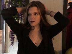 LizzetteBurchess from LiveJasmin