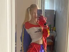 LizzyCrazy - blond female with  small tits webcam at LiveJasmin