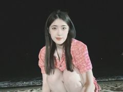 lianghuiyin from LiveJasmin