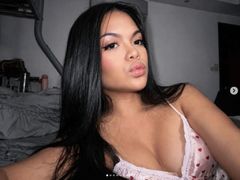 lillyHart from LiveJasmin