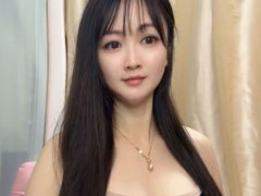 lingwei from LiveJasmin