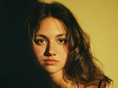 LoanVaros from LiveJasmin