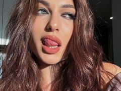 LolaDarnelle from LiveJasmin