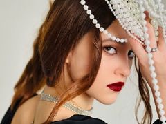 LolaLeiman - female with brown hair webcam at LiveJasmin