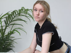 LolaMeir from LiveJasmin