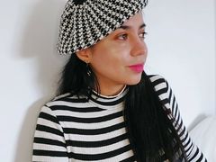 lolamento - female with black hair and  big tits webcam at LiveJasmin