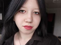 LolaOgden - female with black hair and  big tits webcam at LiveJasmin