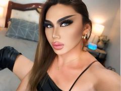 LolaSchmidit from LiveJasmin