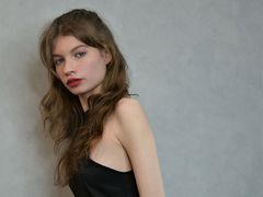 LoliyLarsoon - blond female with  small tits webcam at LiveJasmin