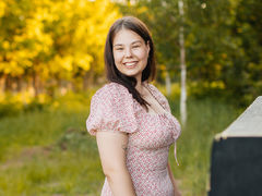 LollaRivers from LiveJasmin