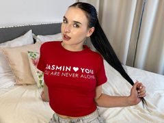 LollyPoli from LiveJasmin