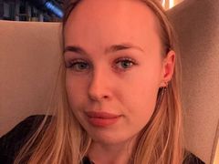 LoniLadesma from LiveJasmin