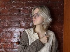 LoraLupin from LiveJasmin