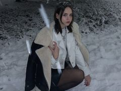 LoraMiracles from LiveJasmin