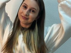 LoreneTremillo from LiveJasmin