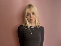 LorettaCovil from LiveJasmin