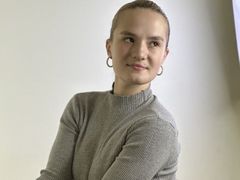 LorrianePytko from LiveJasmin