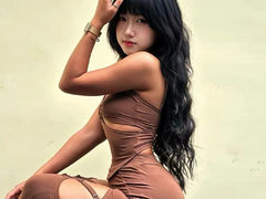 LouiseEve from LiveJasmin
