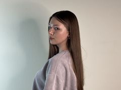 LouisePov from LiveJasmin