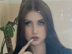 LovellaWalwyn from LiveJasmin