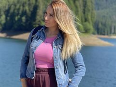 LovelyMaia from LiveJasmin