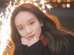 longMei from LiveJasmin