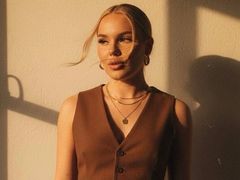 LuannaMonroe from LiveJasmin