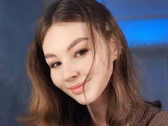 LuanneGfroerer from LiveJasmin