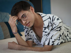 LucasAsh from LiveJasmin
