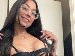 LucciAna from LiveJasmin