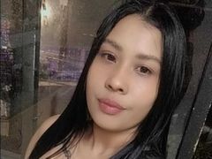 LuccyGreey from LiveJasmin