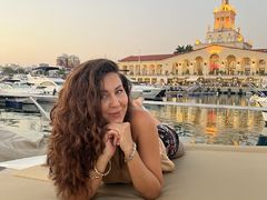 LuciaHart - female webcam at LiveJasmin