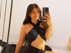 LucianaPeres from LiveJasmin