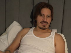 LucienVale from LiveJasmin