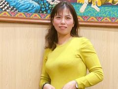 LindaJem - female with brown hair and  big tits webcam at LiveJasmin