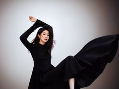 LucyJohn - female with black hair and  big tits webcam at LiveJasmin